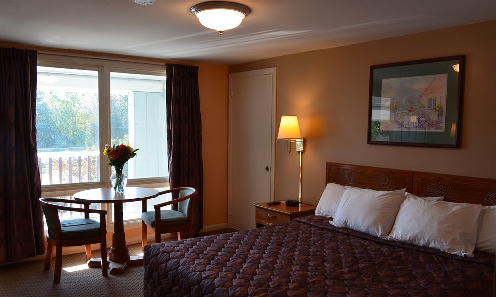 Liberty Inn Олд-Сейбрук Экстерьер фото